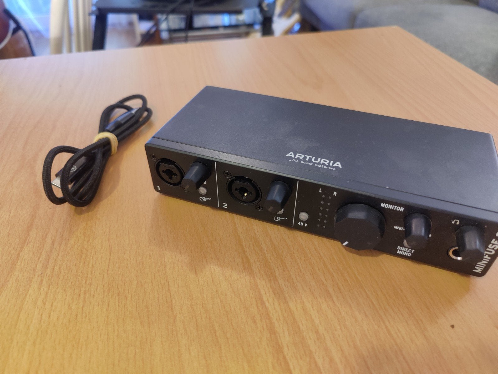Arturia Minifuse 2, Ophalen, Zo goed als nieuw, Extern, Arturia