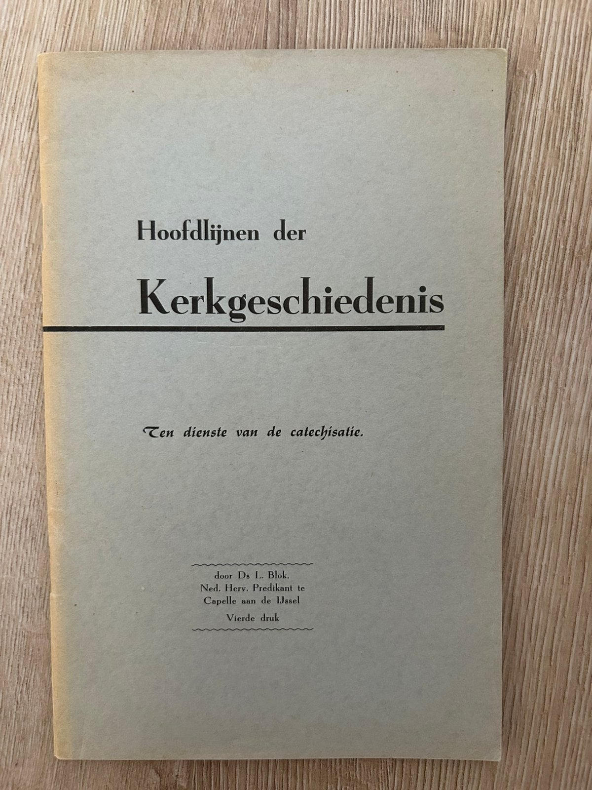 Hoofdlijnen der kerkgeschiedenis (catechisatie)- ds. L. Blok, Ophalen of Verzenden, Gelezen