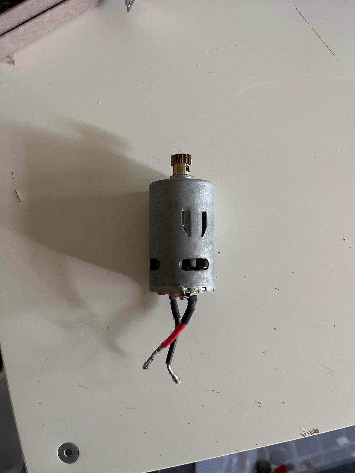 RC Motor met tandwiel - Gebruikt, Ophalen of Verzenden, Gebruikt, Overige typen, Overige merken