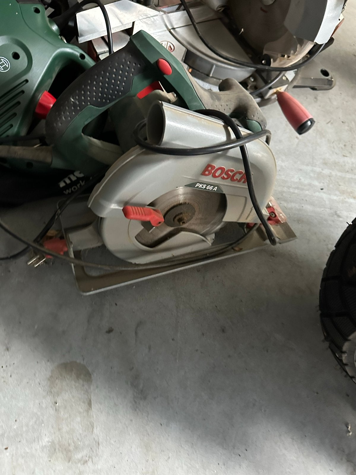 Bosch PKS 66 A Cirkelzaag - Krachtig en Betrouwbaar, Ophalen, Gebruikt, Cirkelzaag, 70 mm of meer