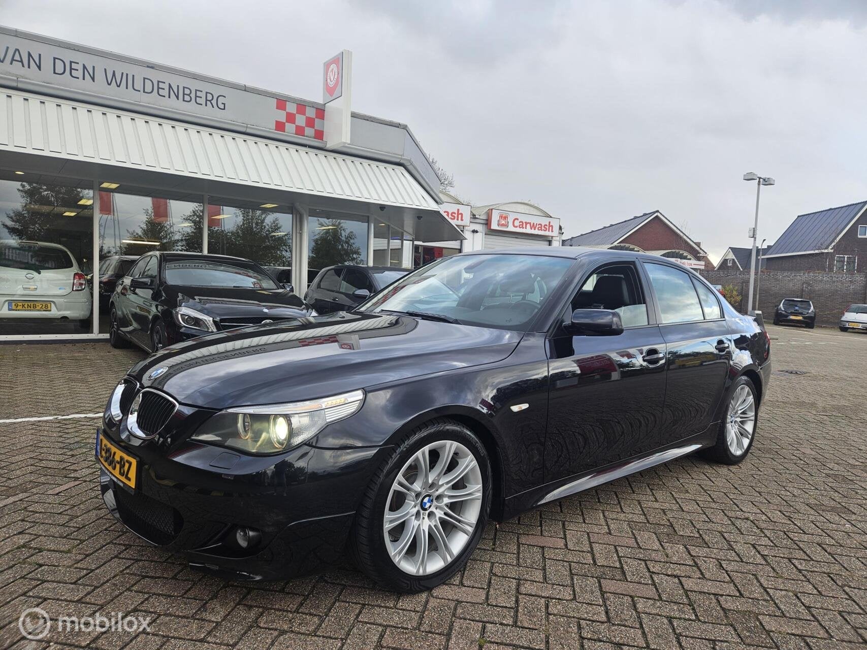 BMW 5-serie 525xi, Automaat, 2497 cc, Zwart, Bedrijf