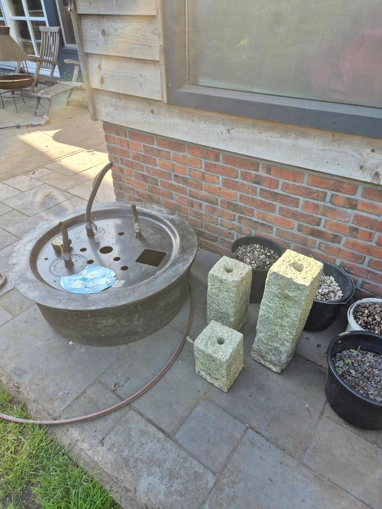Waterpartij/ fontein, Tuin en Terras, Waterpartijen en Fonteinen, Ophalen, Zo goed als nieuw, Hardsteen, Waterornament
