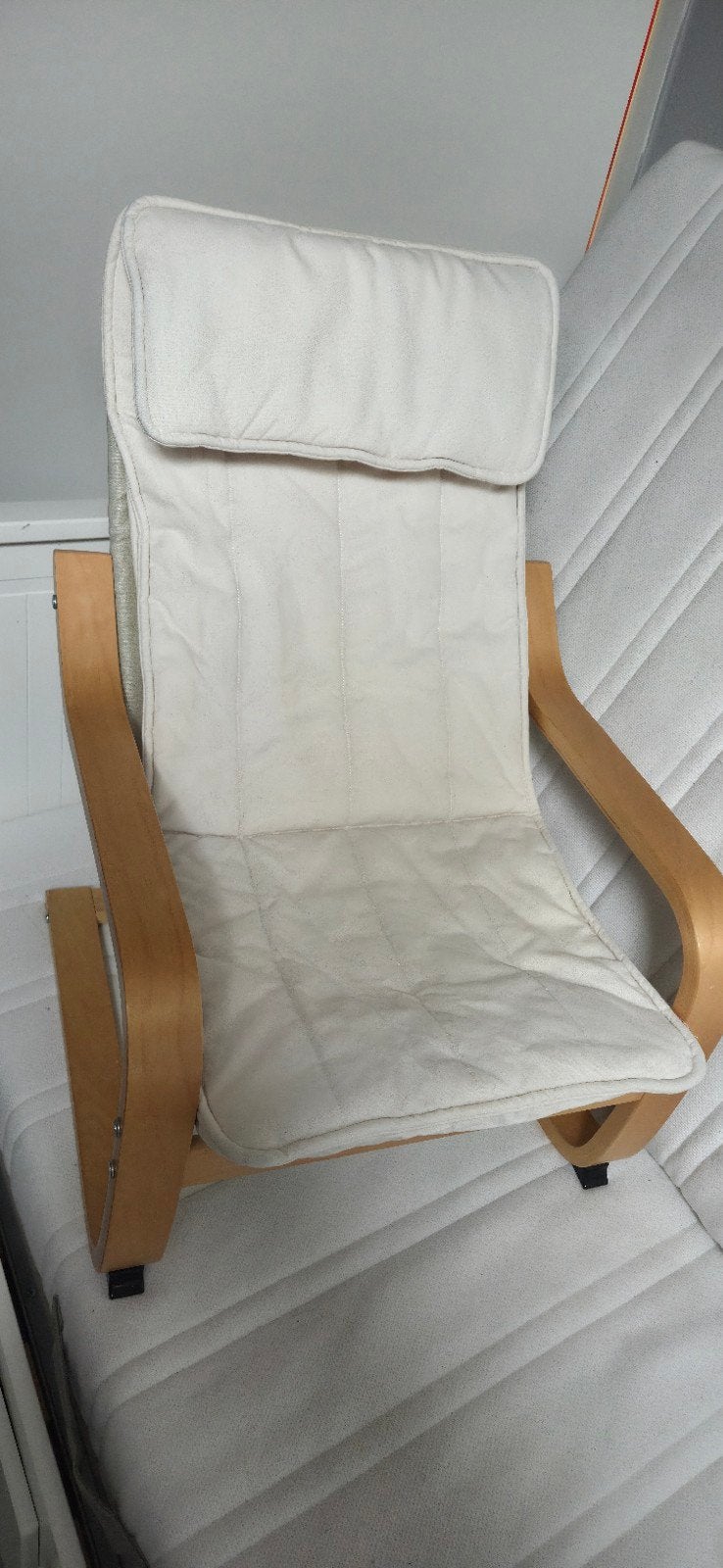 Comfortabele houten kinderstoel met crèmekleurig kussen, Kinderen en Baby's, Ophalen, Gebruikt