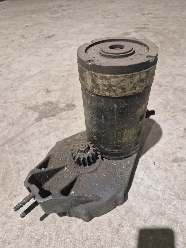 Motor met vertraging, Doe-het-zelf en Verbouw, Motoren, Ophalen, Elektromotor
