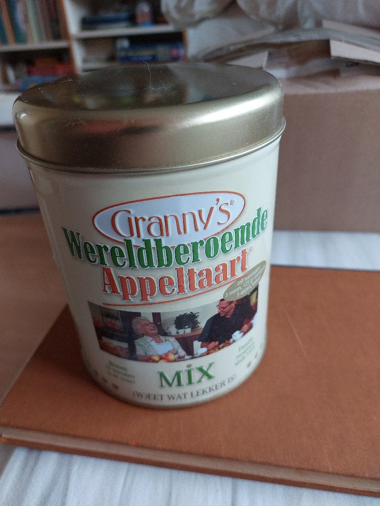 blik Granny's appeltaart mix, ca. 12,5 cm. hoog, Ophalen of Verzenden, Zo goed als nieuw, Overige
