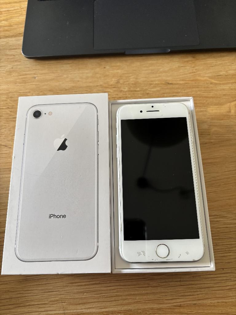 Apple Iphone 8, 83 %, Gebruikt, Wit, Ophalen of Verzenden