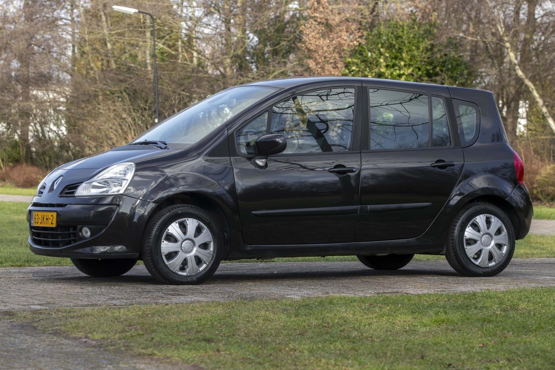 Renault Grand Modus 1.6-16V Dynamique Automaat +NAP NL-auto, Auto's, Dealer onderhouden, Gebruikt, 4 cilinders, 1210 kg