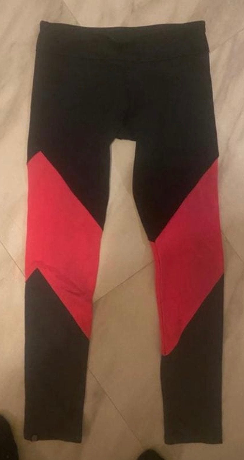 Under amour Fitness Gym Legging Meisjes Maat S - Zwart/Rood, Ophalen of Verzenden, Zo goed als nieuw, Meisje