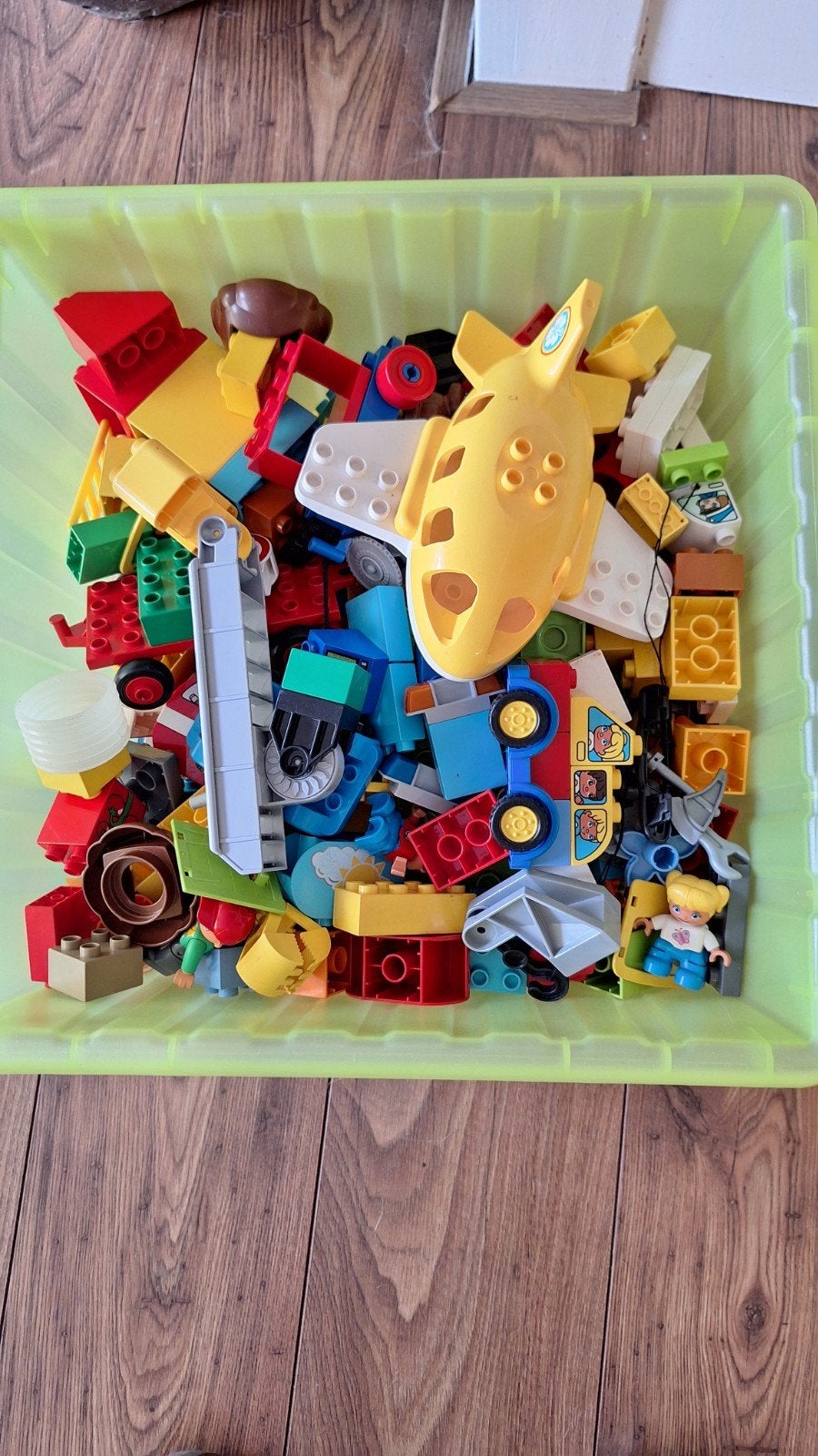 Partij LEGO Duplo met diverse voertuigen en figuren, Kinderen en Baby's, Gebruikt, Ophalen of Verzenden, Inclusief instructies