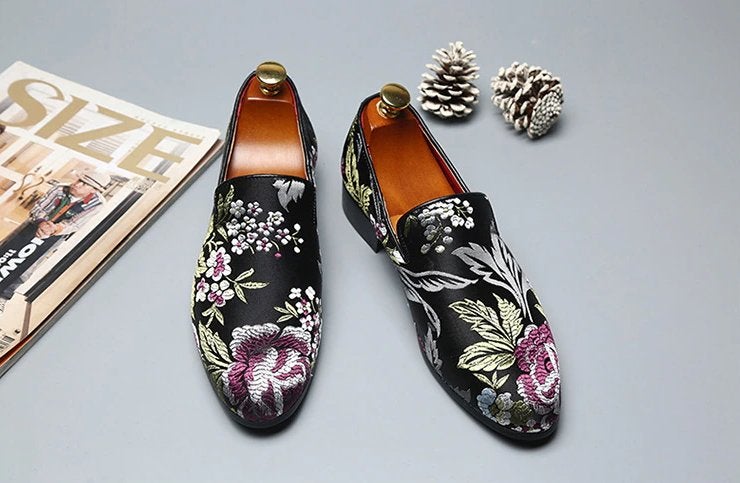 Zwarte geborduurde bloemen heren loafers schoenen mannen, Verzenden, Nieuw, Zwart, Loafers