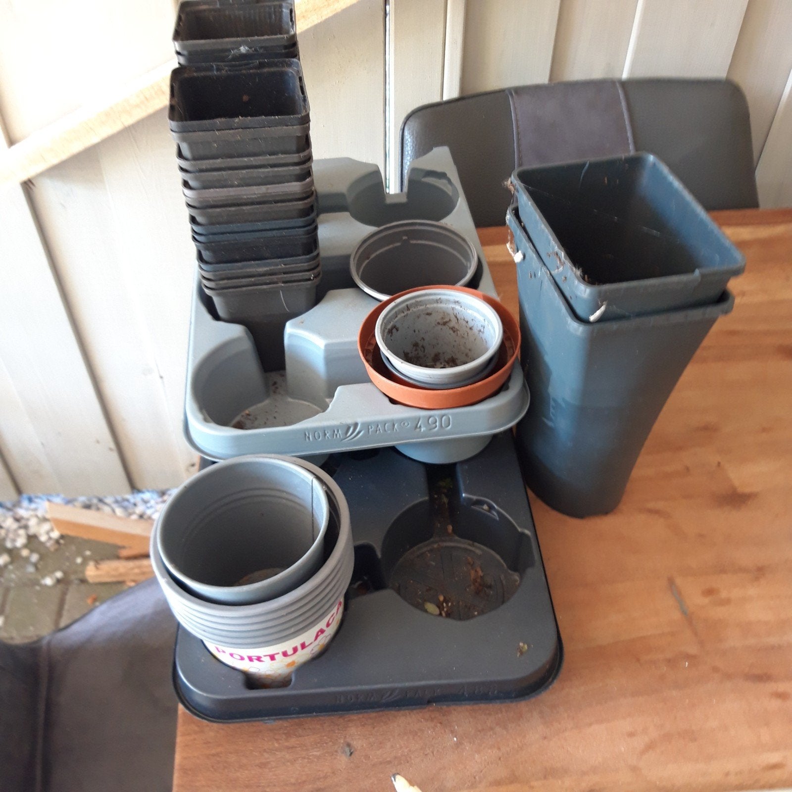 Gratis| Kweekpotjes, Tuin en Terras, Kweekspullen, Ophalen