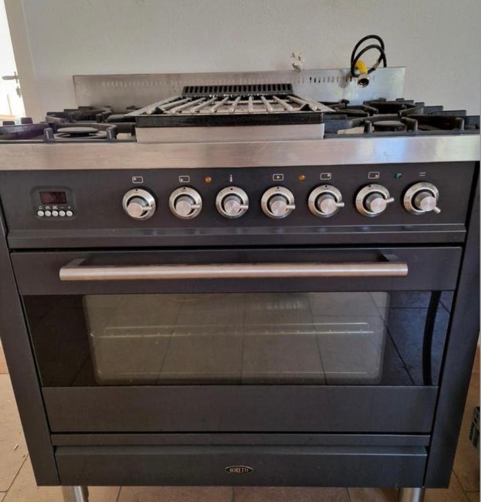 Boretti met grilplaat, Ophalen, Gebruikt, Minder dan 85 cm, 60 cm of meer