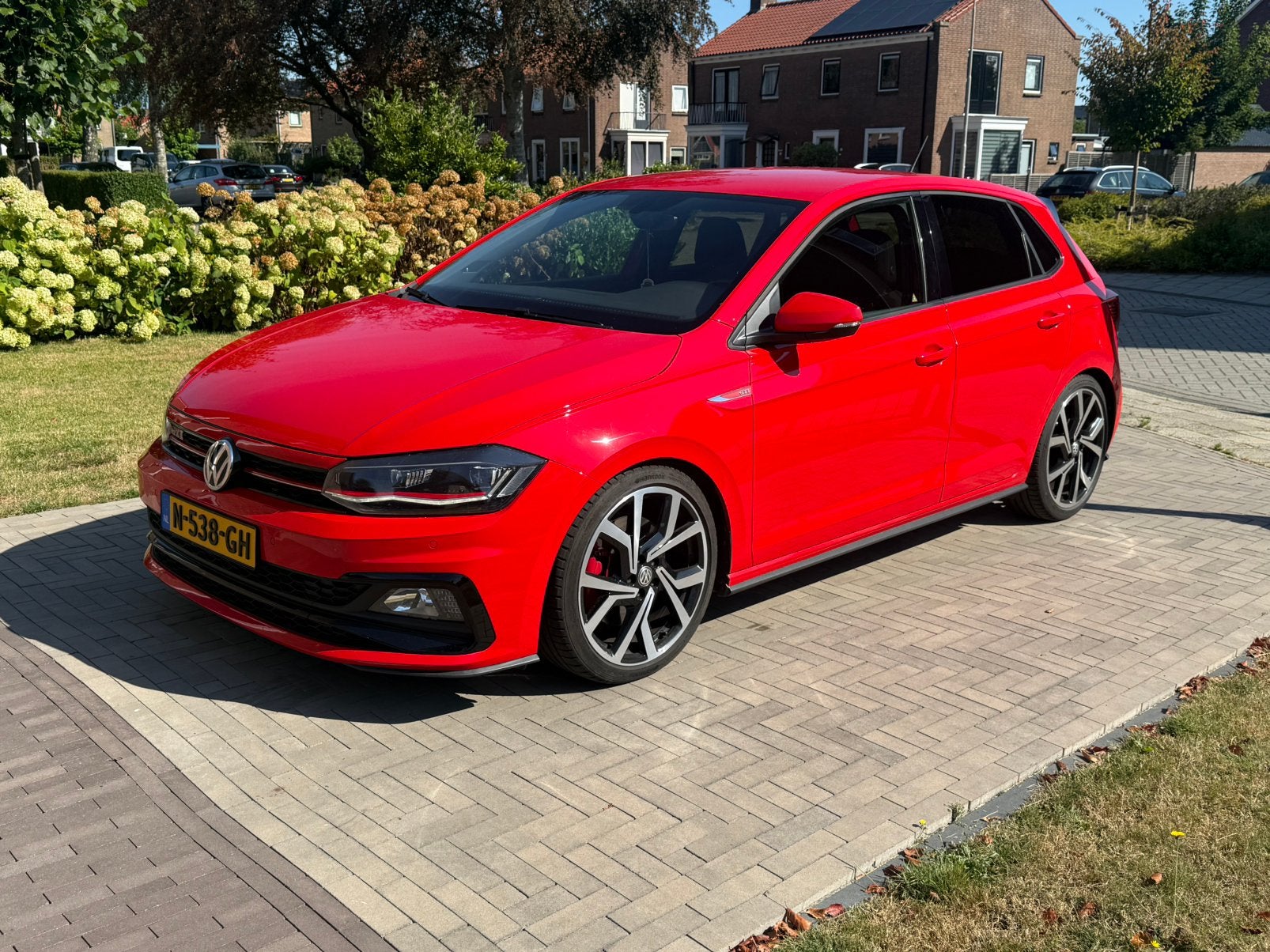 Volkswagen Polo GTI 2.0 TSI 200pk 6-DSG 2019 Rood, Auto's, Volkswagen, 4 cilinders, 1984 cc, 14 km/l, 1200 kg