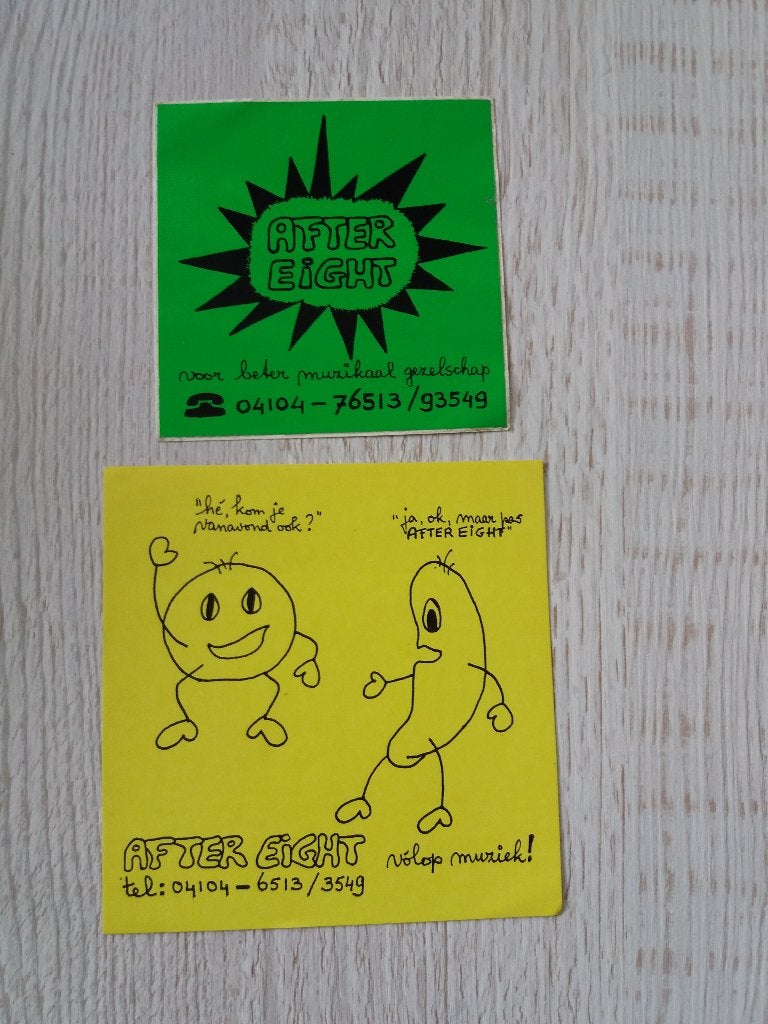 2 stickers voor beter muzikaal gezelschap AFTER EiGHT, Ophalen of Verzenden, Zo goed als nieuw, Overige typen