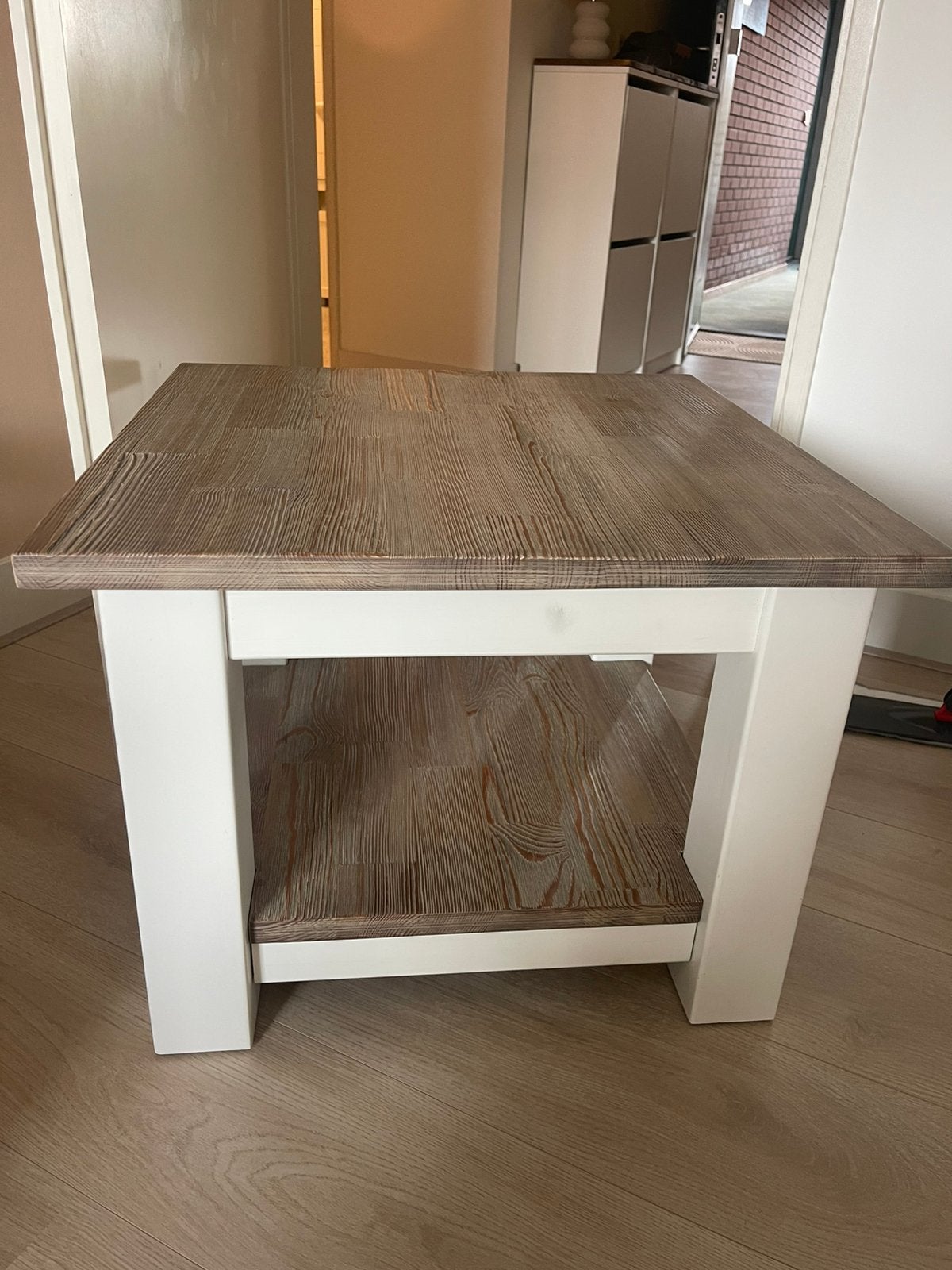 Florence haco vierkante salontafel, Ophalen