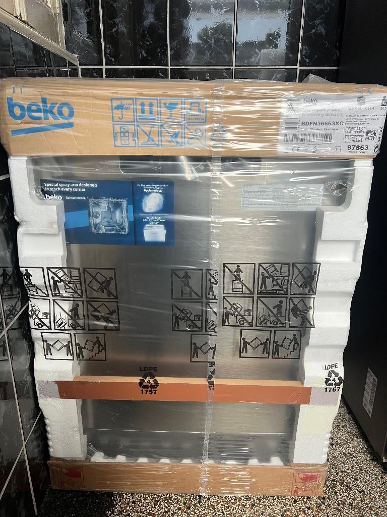 Vaatwasser Beko Cornerintense - Nieuw in verpakking, Witgoed en Apparatuur, Ophalen, Nieuw, Inbouw, Minder dan 85 cm