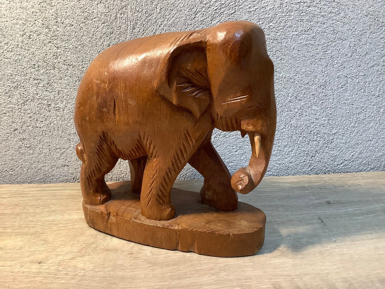 Vintage houten olifant, Ophalen of Verzenden, Gebruikt, Dier