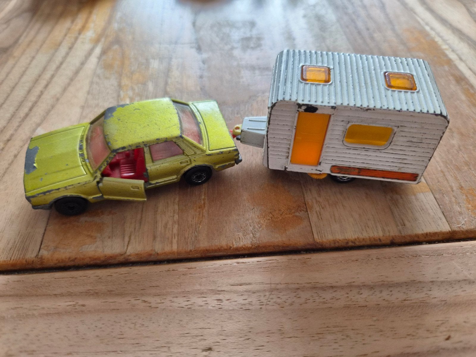 Matchbox Ford Cortina met Caravan (nr. 31), Ophalen of Verzenden, Gebruikt, Auto, Matchbox