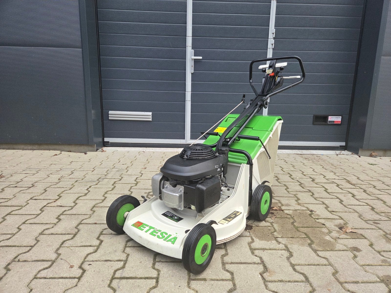 Etesia Pro Grasmaaier met Honda motor meskoppeling, Cirkelmaaier, Etesia Pro, Benzine-grasmaaier, 50 cm of meer