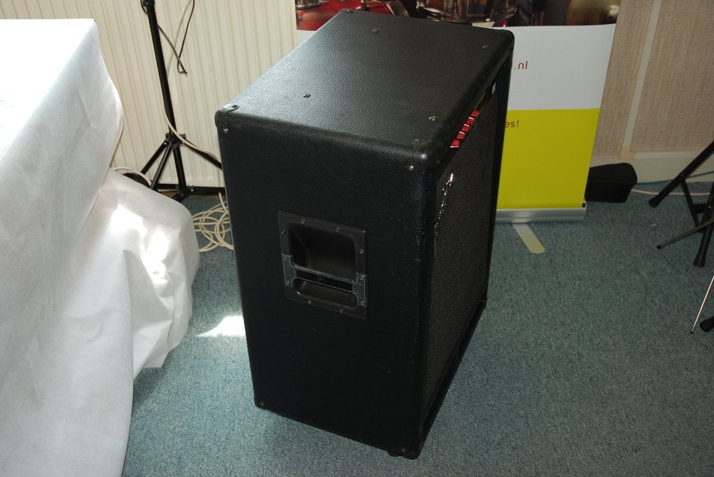 Fender BXR 300 C Bascombo  <24241306>, Muziek en Instrumenten, Instrumenten | Onderdelen, Ophalen, Gebruikt, ., Drums of Percussie