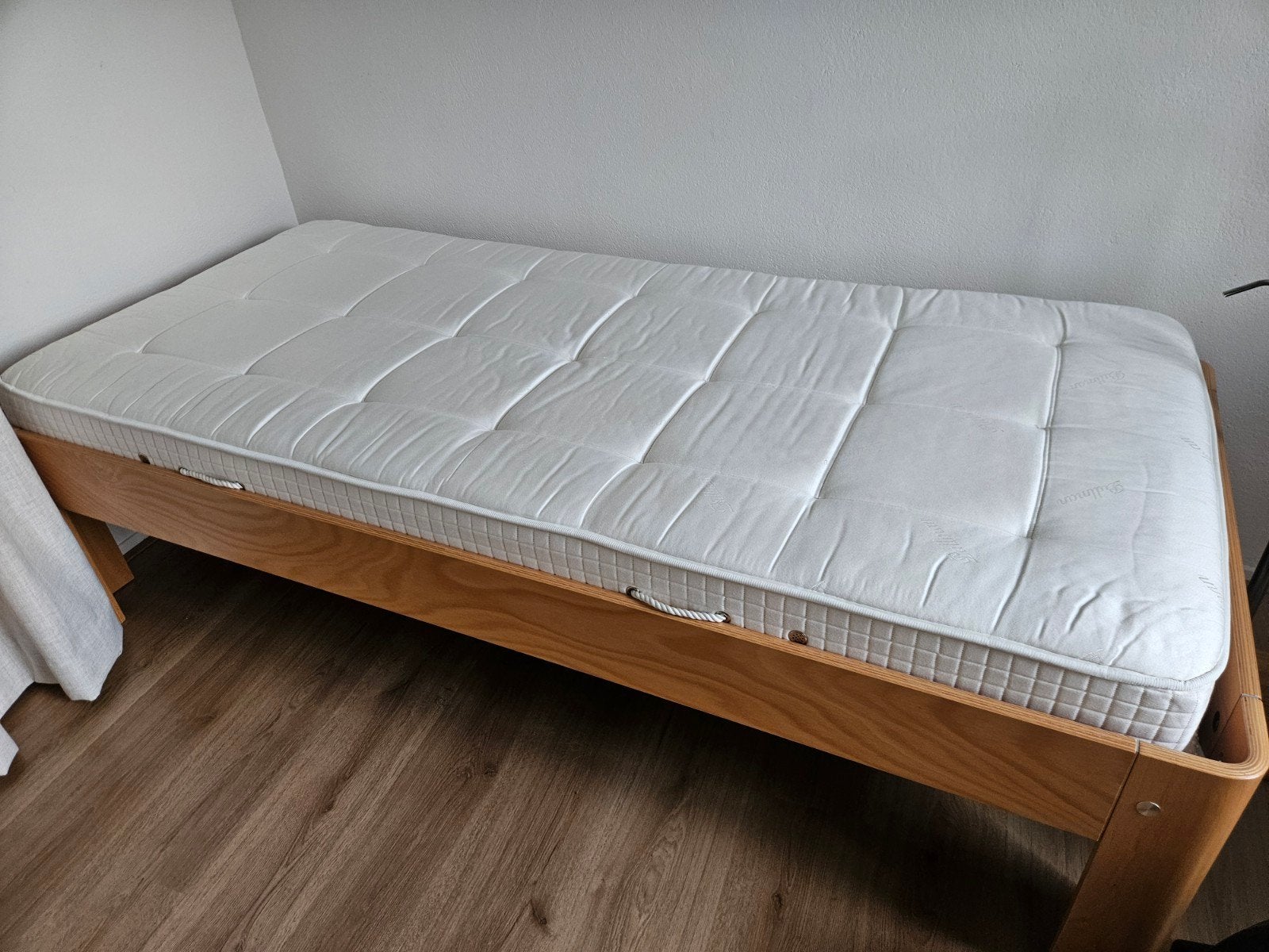 Auping eenpersoonsbed met Pullman matras - zo goed als nieuw, Ophalen, 90 cm, Eenpersoons, Zo goed als nieuw