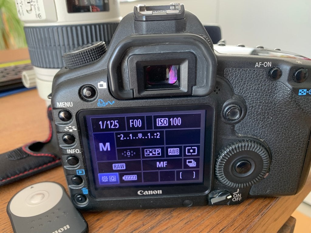 canon body met lenzen  professionele L serie, Ophalen, Canon, Overige typen, Zo goed als nieuw