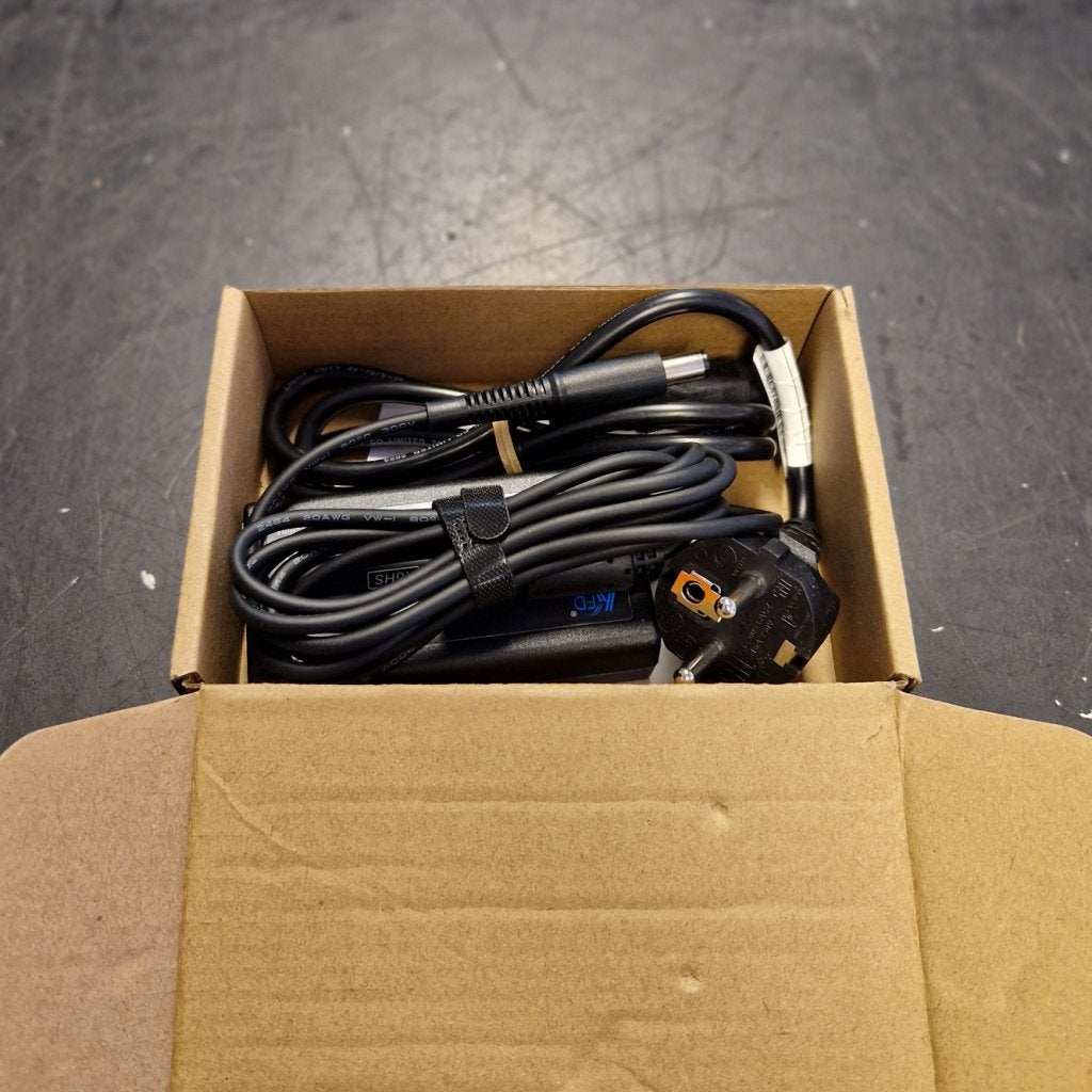 Dell Oplader Laptop - Nieuw!, Dell, Zo goed als nieuw, Support@Dell.com, One Dell Way
Round Rock, TX 78682
United States