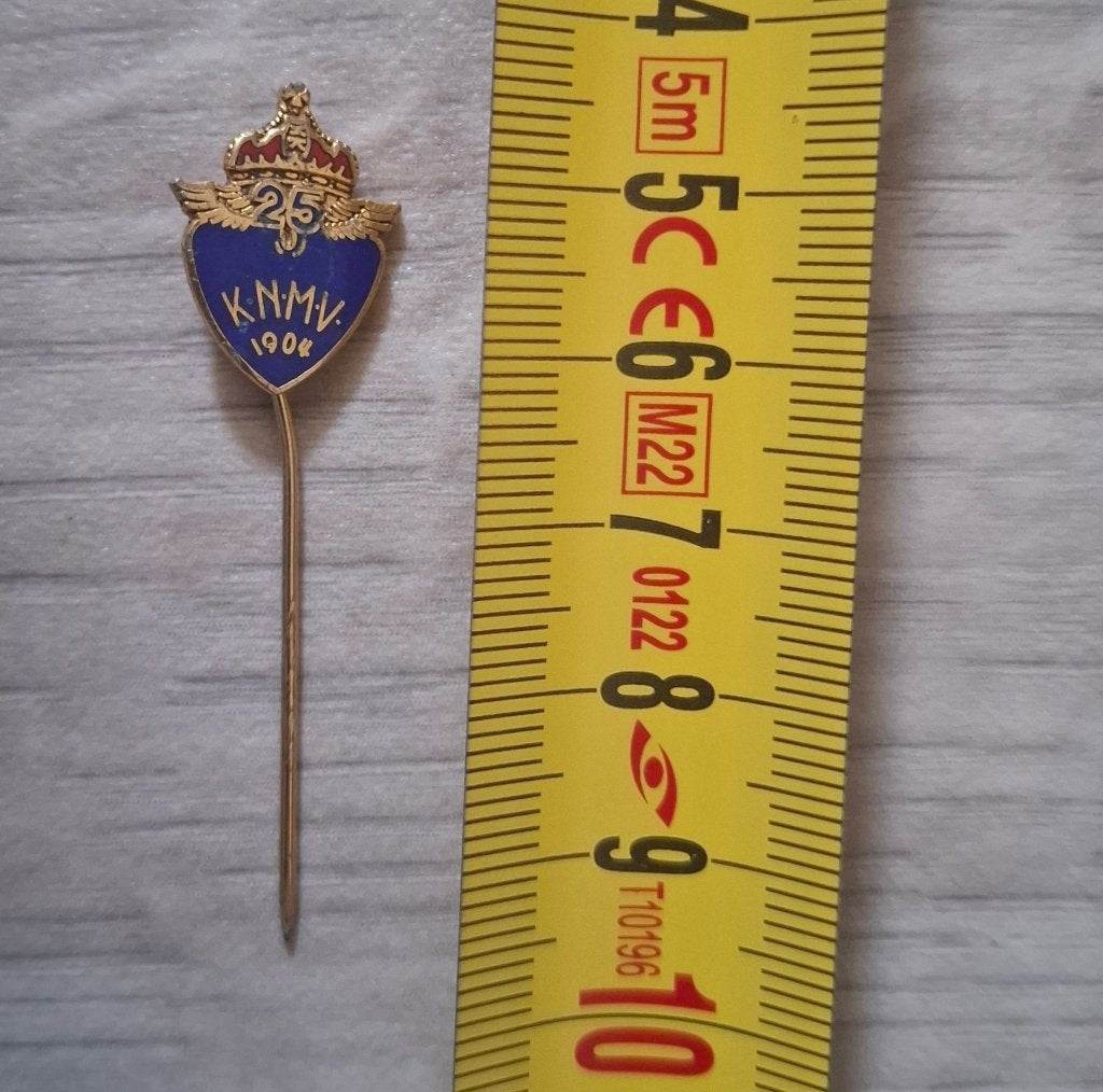 KNMV speld 25 jaar, Verzamelen, Ophalen of Verzenden, Zo goed als nieuw, Overige onderwerpen, Speldje of Pin