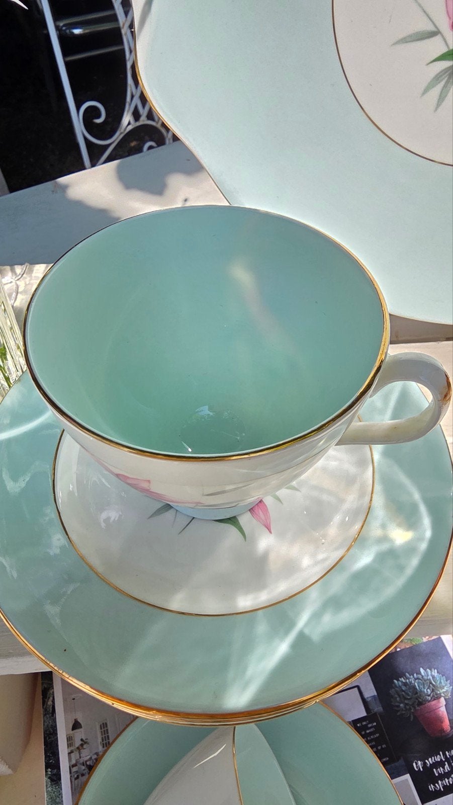 Royal Albert Servies - Lichtgroen met Roze Bloemen, Vi, Ophalen of Verzenden, Zo goed als nieuw, Overige stijlen