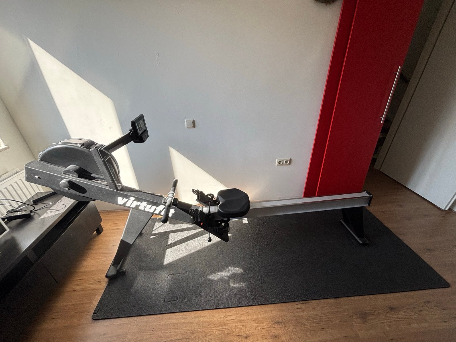 VirtuFit Roeitrainer - Zo goed als nieuw, Ophalen, Armen, Zo goed als nieuw, Metaal