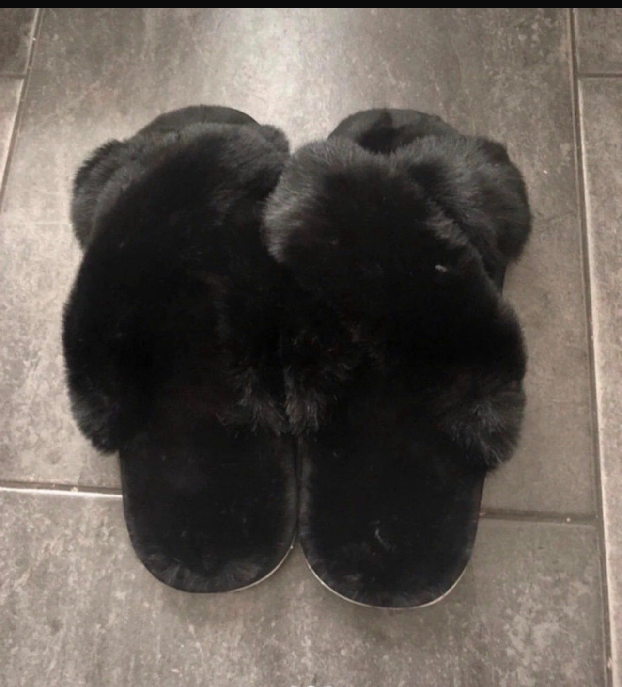 Zwarte Fluffy Warme Pantoffels - Ideaal Kerstcadeau!, Kleding | Dames, Zwart, Nieuw, Ophalen of Verzenden, Pantoffels of Sloffen
