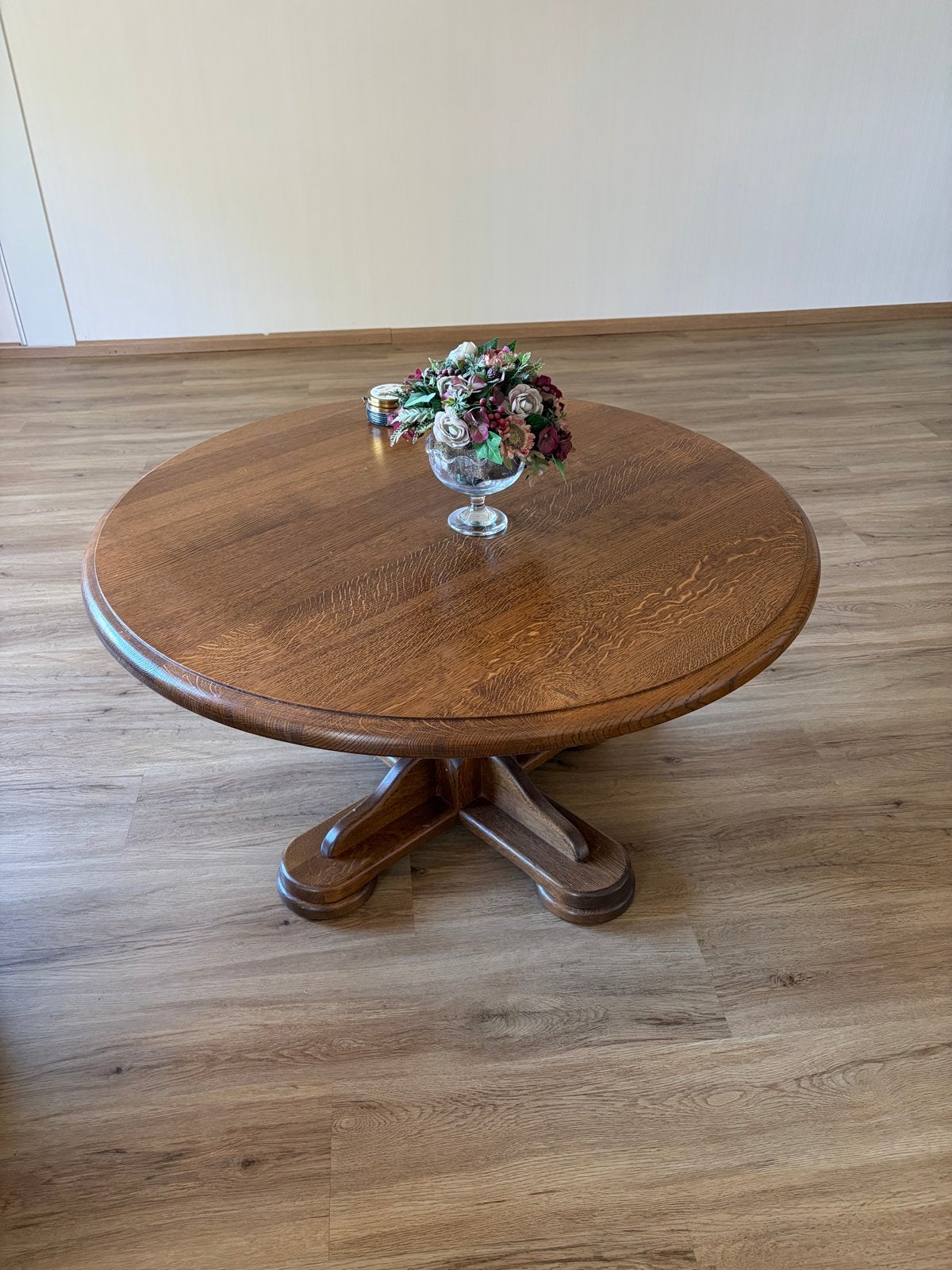 Ronde salontafel van eikenhout, Ophalen, 50 tot 100 cm, Zo goed als nieuw, 5 – 50
