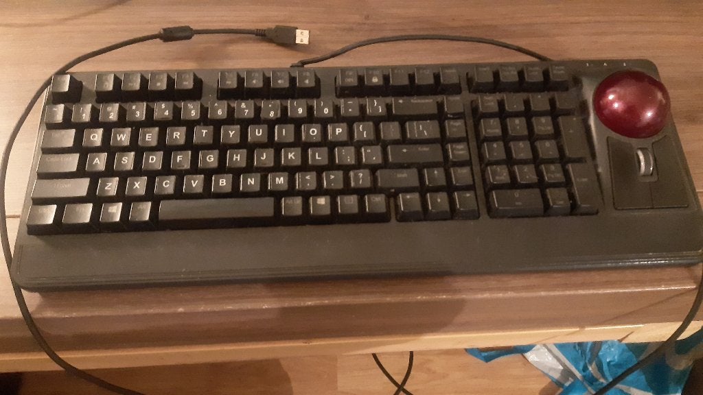 Perixx Periboard-522 wired via USB met grote trackball, Computers en Software, Ophalen of Verzenden, Qwerty, Multimediatoetsen