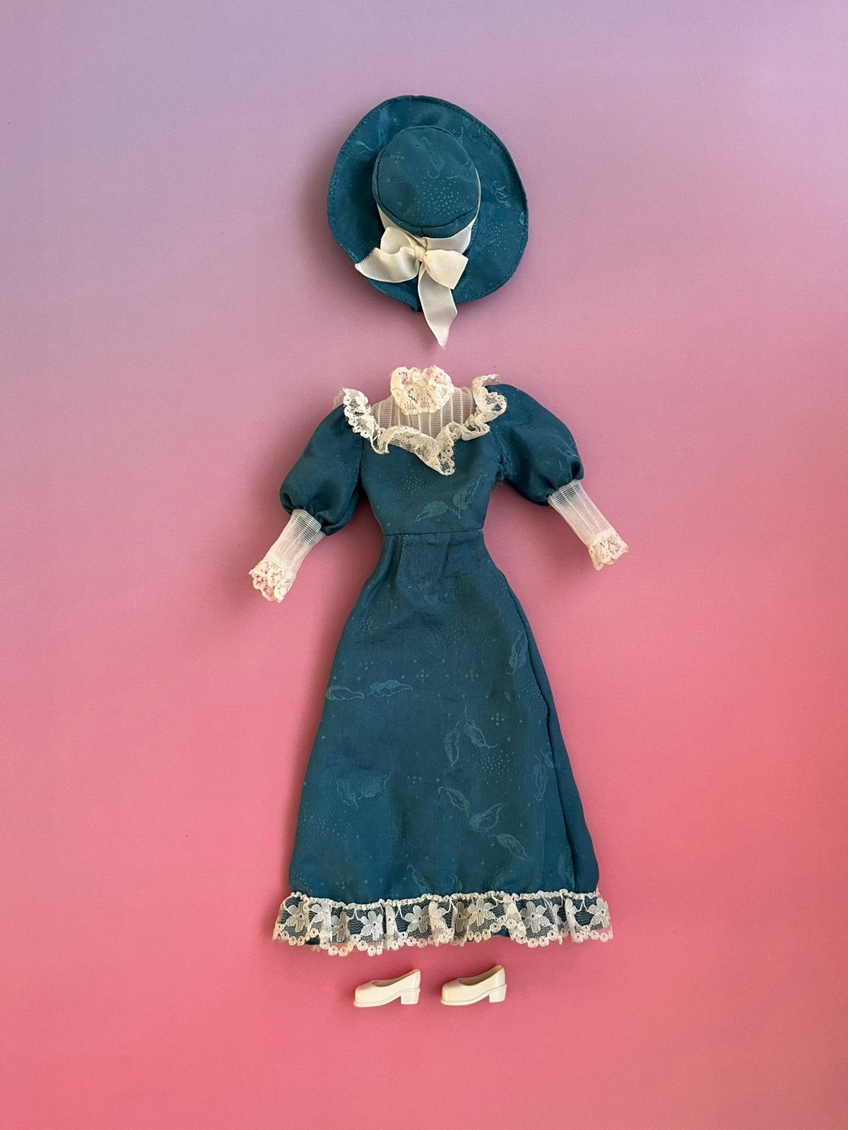 Vintage My Fair Sindy outfit 1982, Ophalen of Verzenden, Gebruikt, Kleertjes