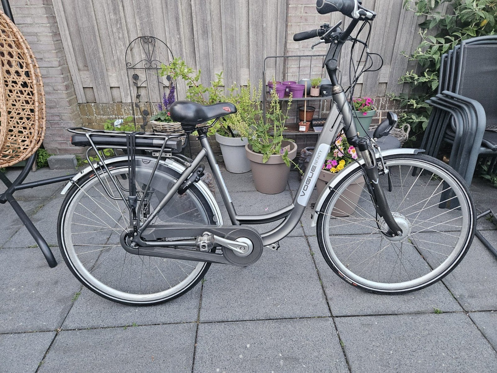 ZGAN Vogue Infinity elek damesfiets met gereviseerde accu, 53 tot 56 cm, Velgrem, Versnellingen, Zo goed als nieuw