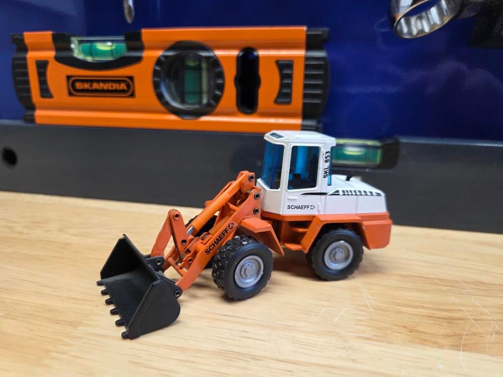 NZG 438 SCHAEFF SKL853 WIELLADER 1:50, Hobby en Vrije tijd, Modelauto's | 1:50, Zo goed als nieuw, Overige typen, Overige merken