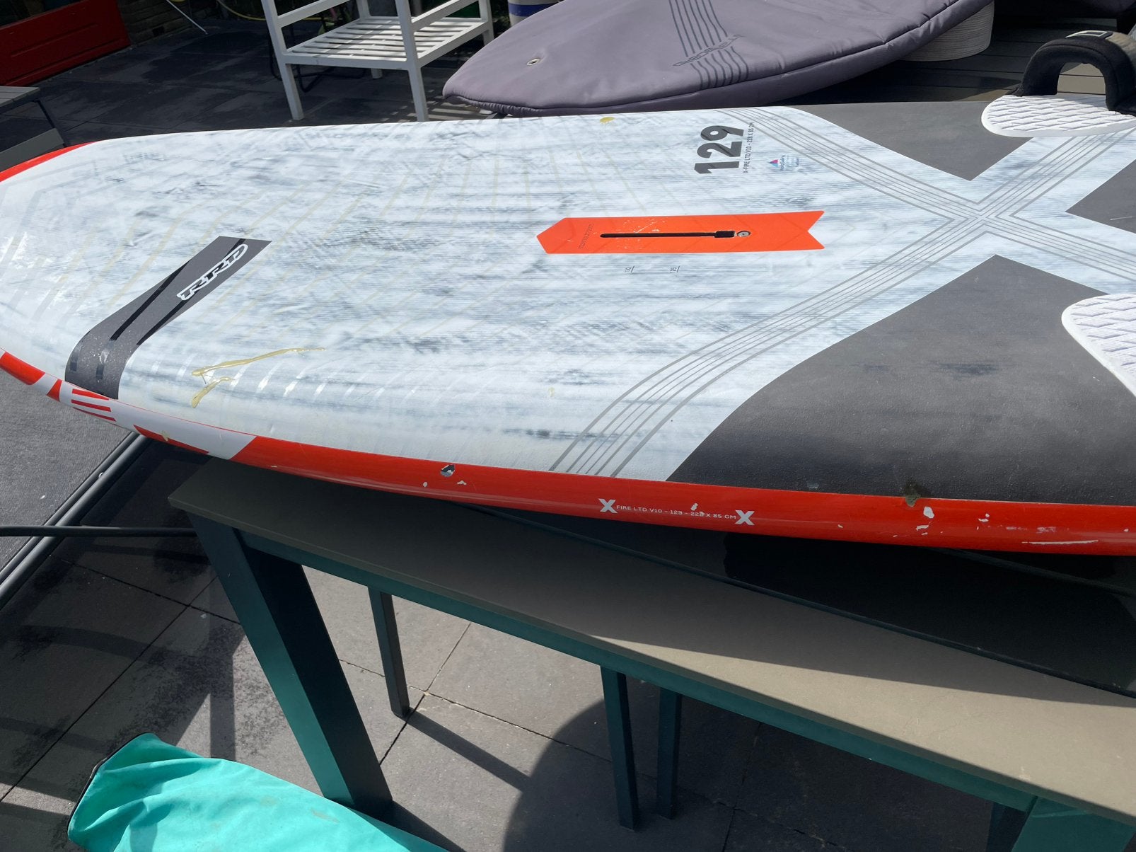 Rrd x-fire 129L, Watersport en Boten, Windsurfen, Ophalen, Gebruikt, Plank