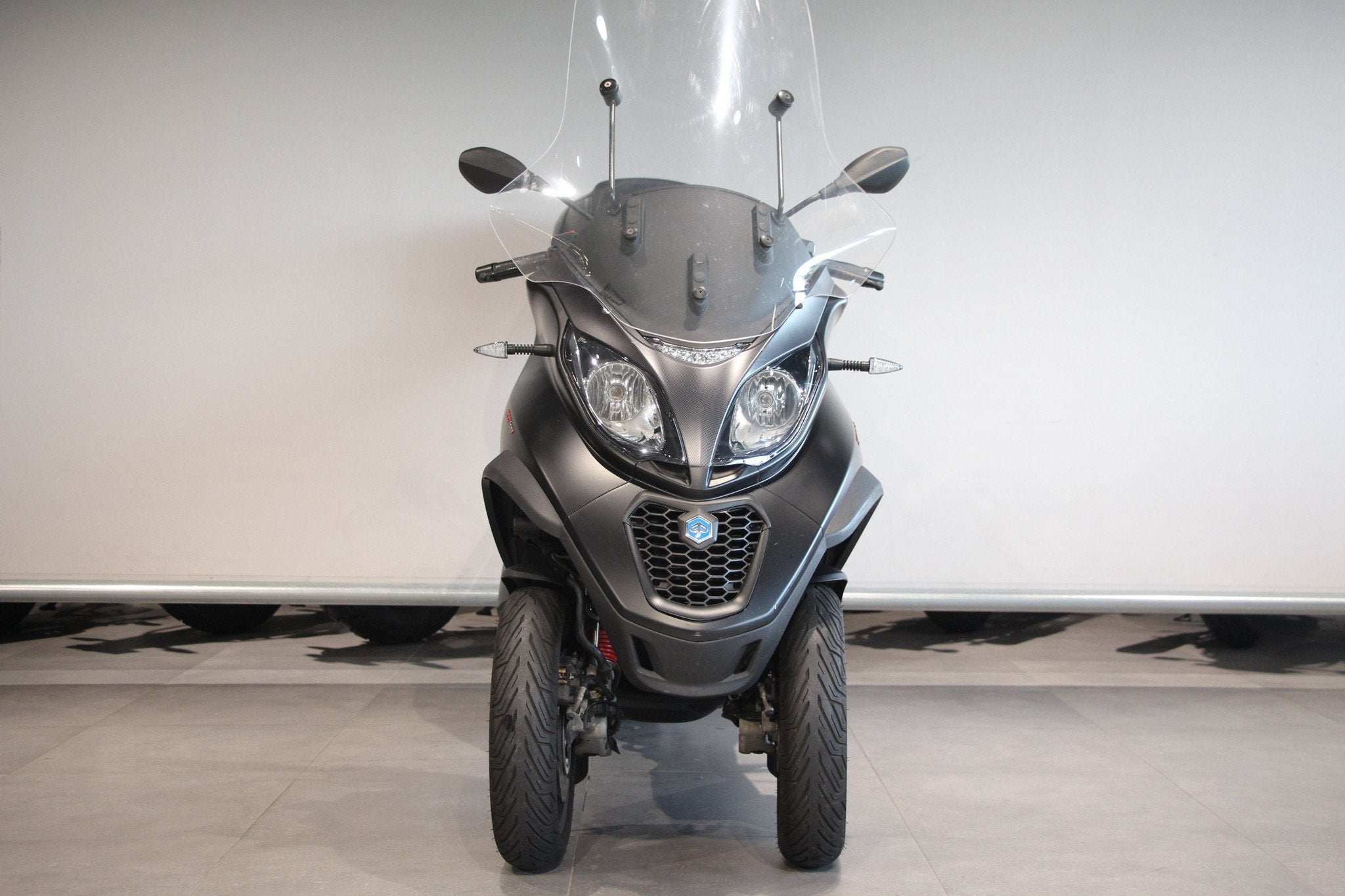 Piaggio MP3 500 HPE SPORT ADVANCED (bj 2018), Scooter, Info@piaggio.com, Bedrijf, Piaggio & C. S.P.A.