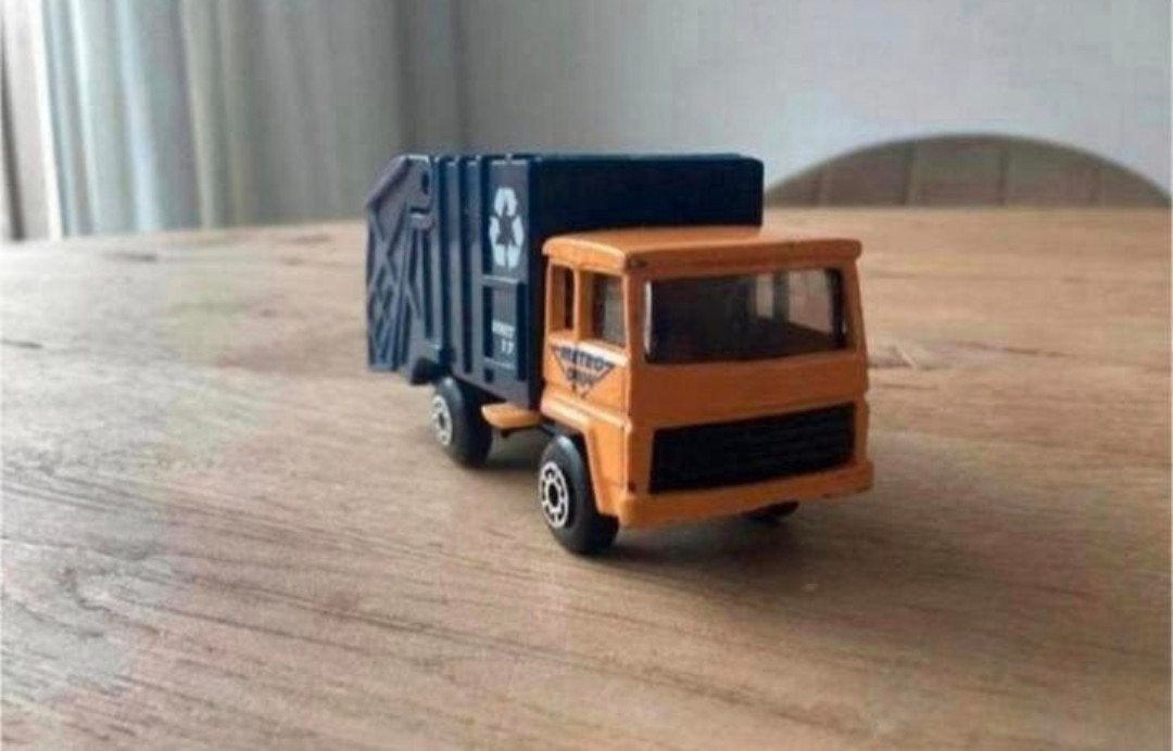 Matchbox Superfast Refuse Truck nr. 36., Ophalen of Verzenden, Gebruikt, Bus of Vrachtwagen