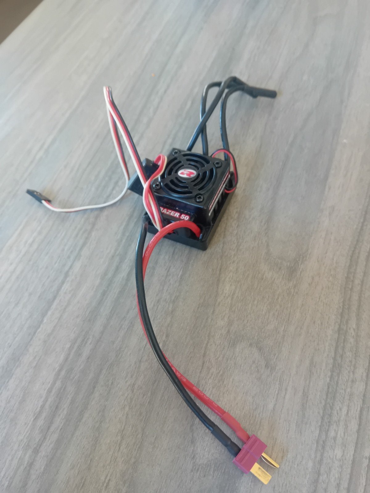 Robitronic Razer 50 ESC tot 3S met Dean aansluiting, Ophalen of Verzenden