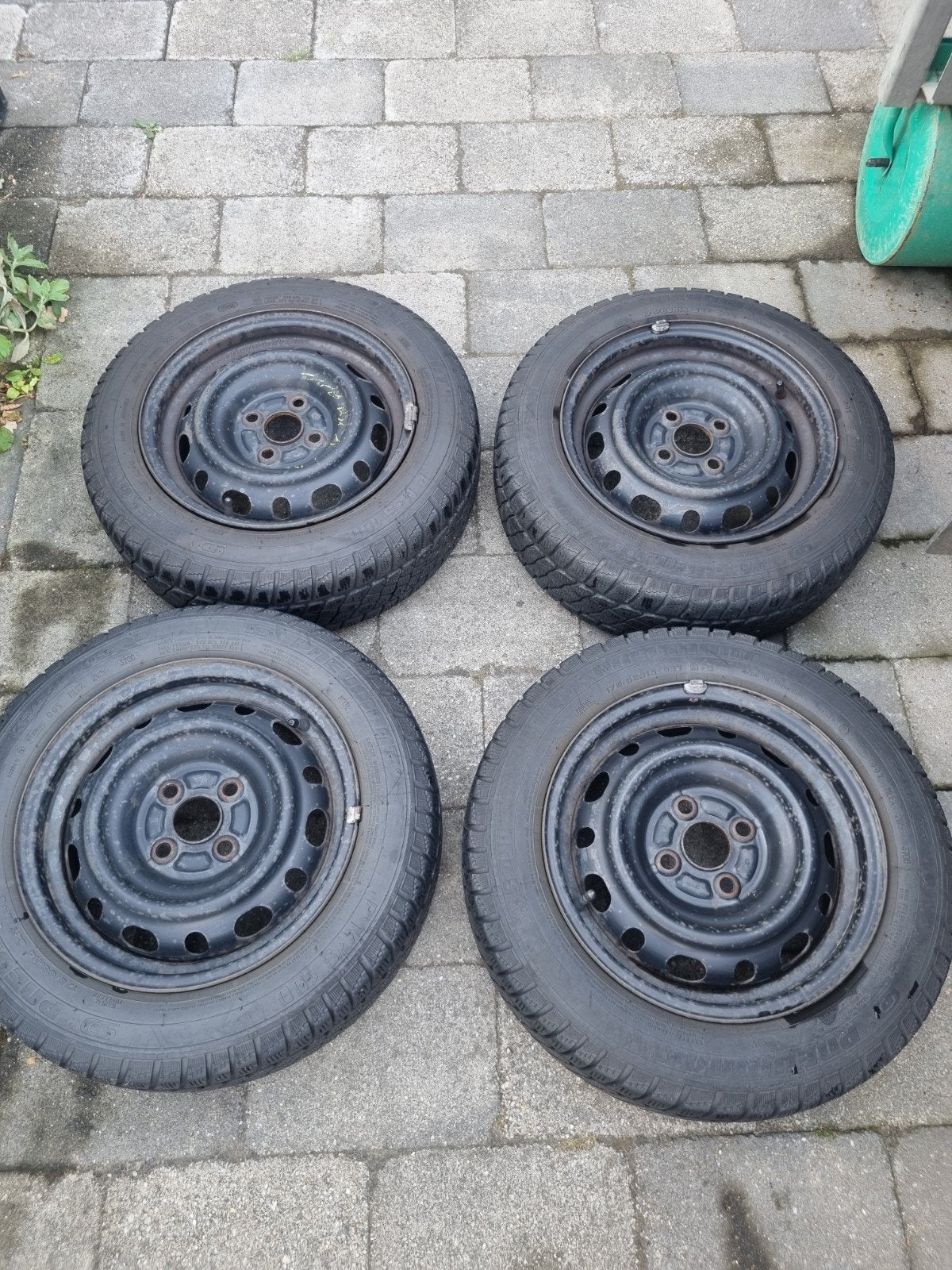 Set winterbanden op stalen velg 175/65 R14, Ophalen of Verzenden