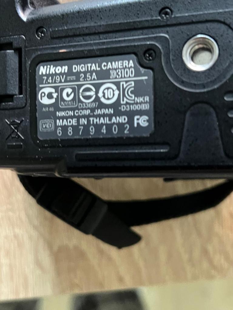 Nikon D3100 Spiegelreflexcamera - Perfect voor beginners, Ophalen, Gebruikt