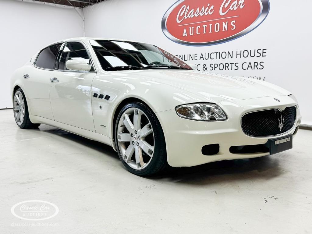 Maserati QUATTROPORTE Sport GT  - ONLINE AUCTION, Auto's, Automaat, Gebruikt, Wit, Bedrijf
