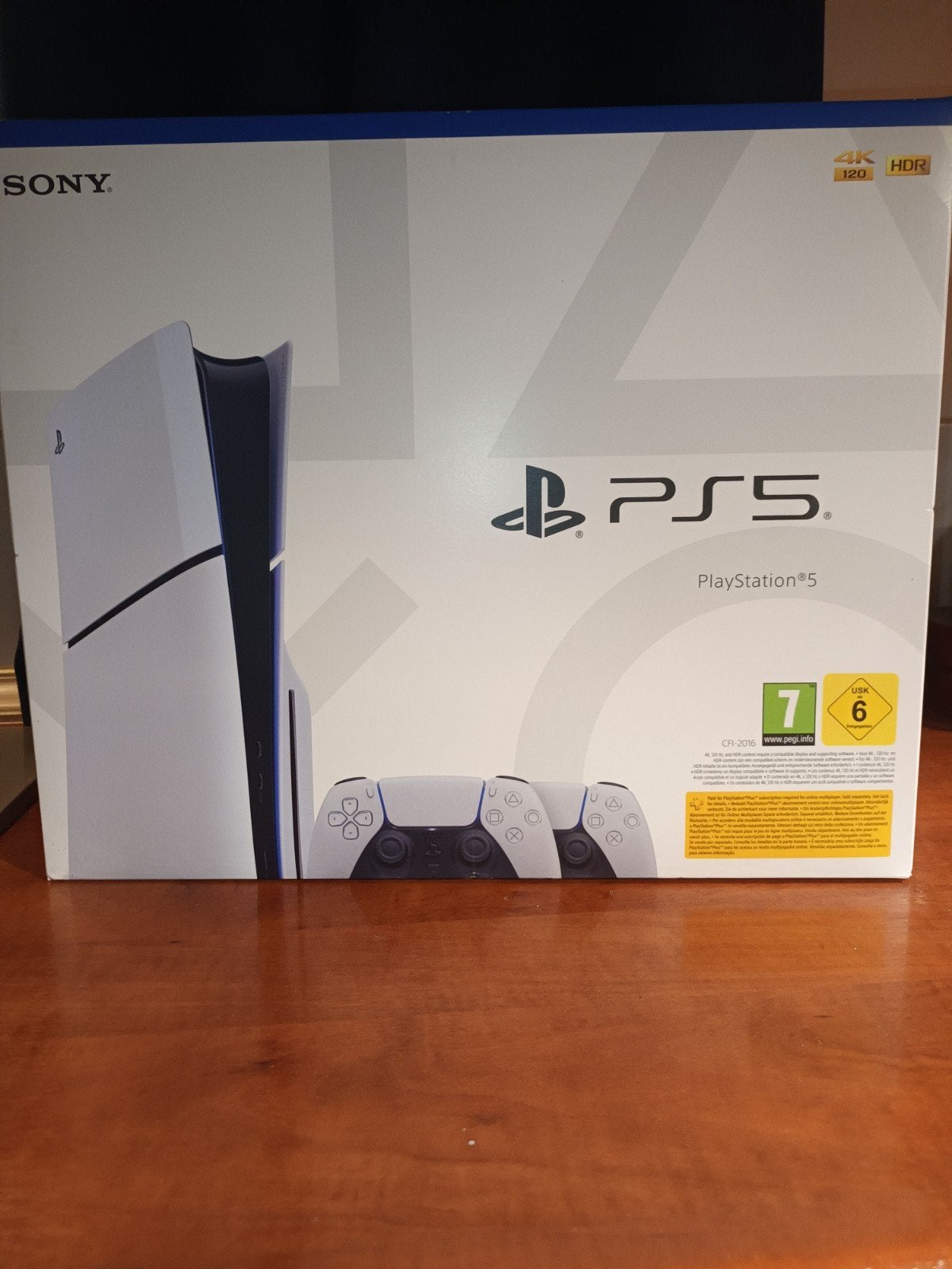 Sony PlayStation5 Slim 1T  Disc incl 2 controllers + 4games, Ophalen of Verzenden, Nieuw