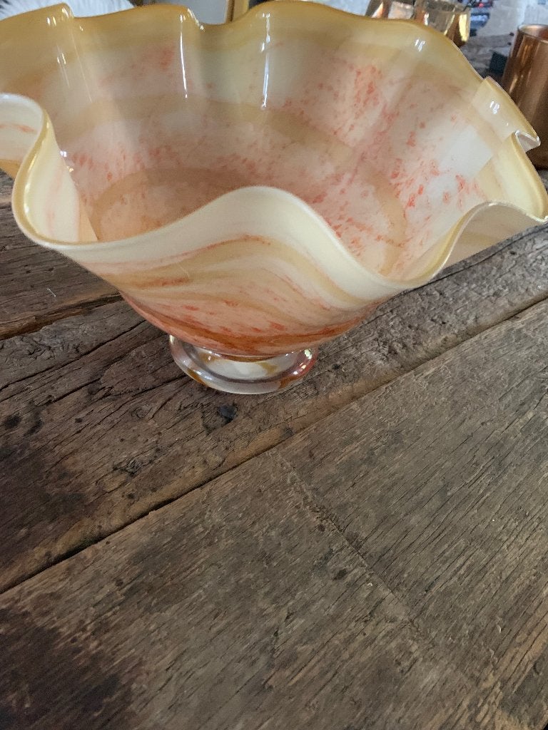 Glazen mondgeblazen vaas/ schaal met geschulpte rand vintage, Overige kleuren, Ophalen of Verzenden, Met patroon/structuur, Glas