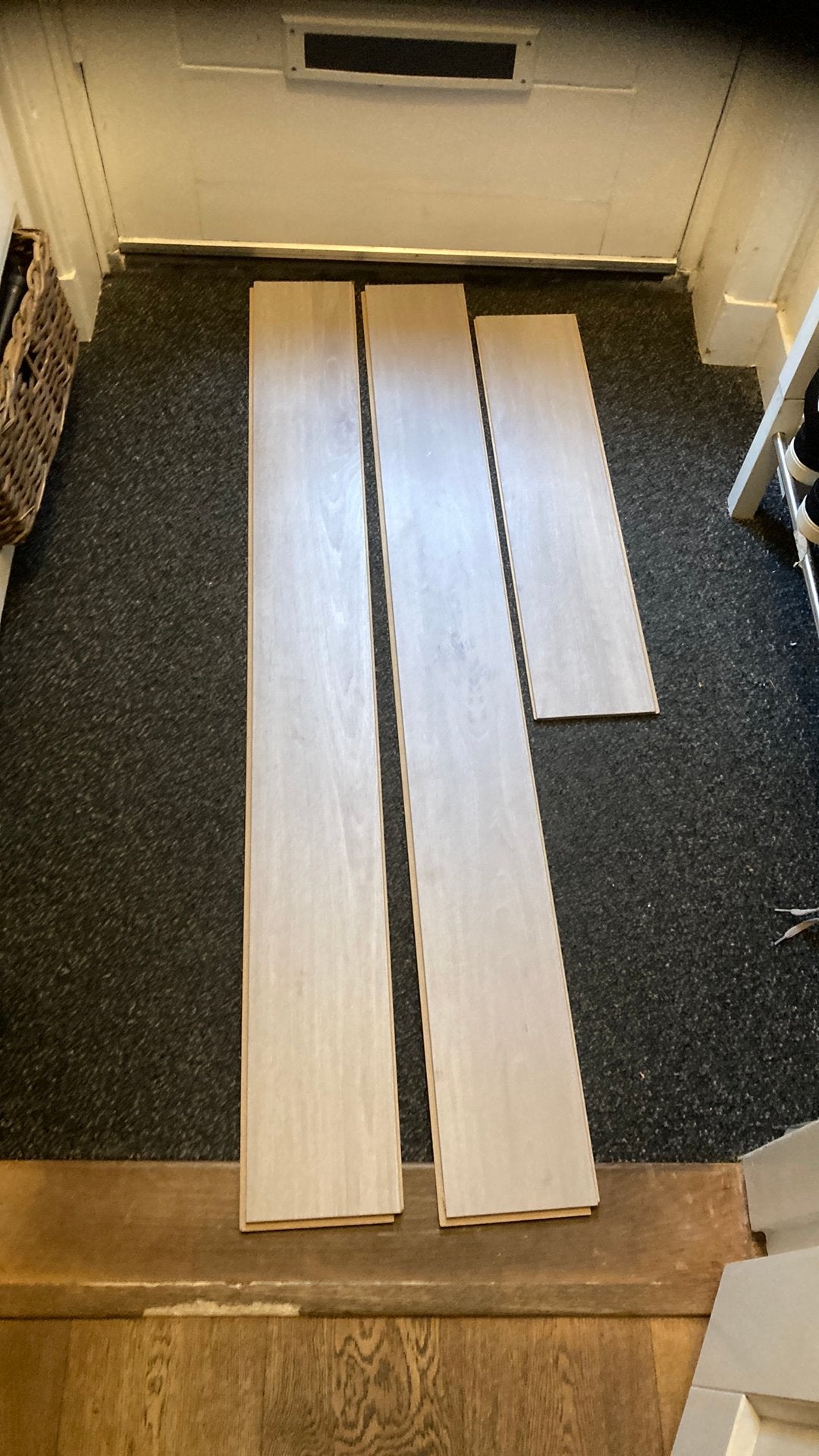 Gratis ophalen 2, 5 stuks laminaat, Ophalen, 50 tot 150 cm, Zo goed als nieuw, 10 m² of meer