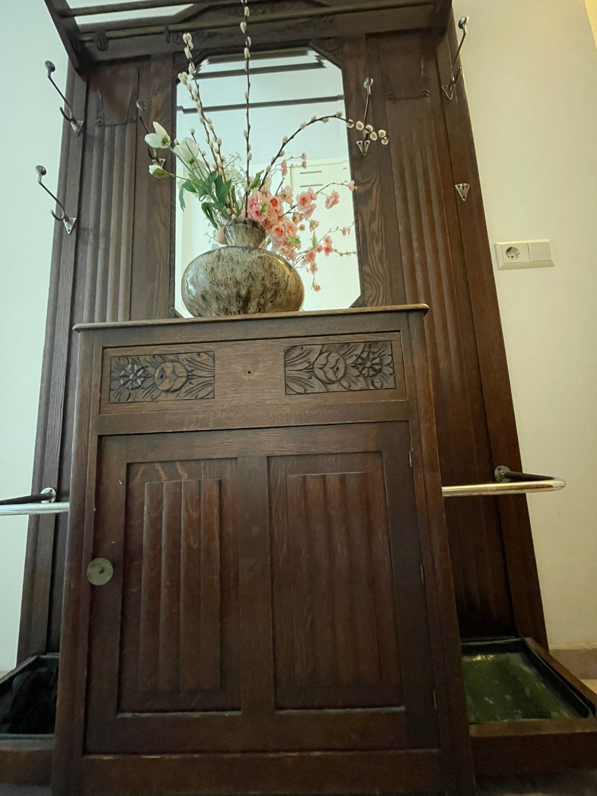 Mooie antieken garderobe kast, Antiek en Kunst, Antiek | Meubels | Kasten, Ophalen