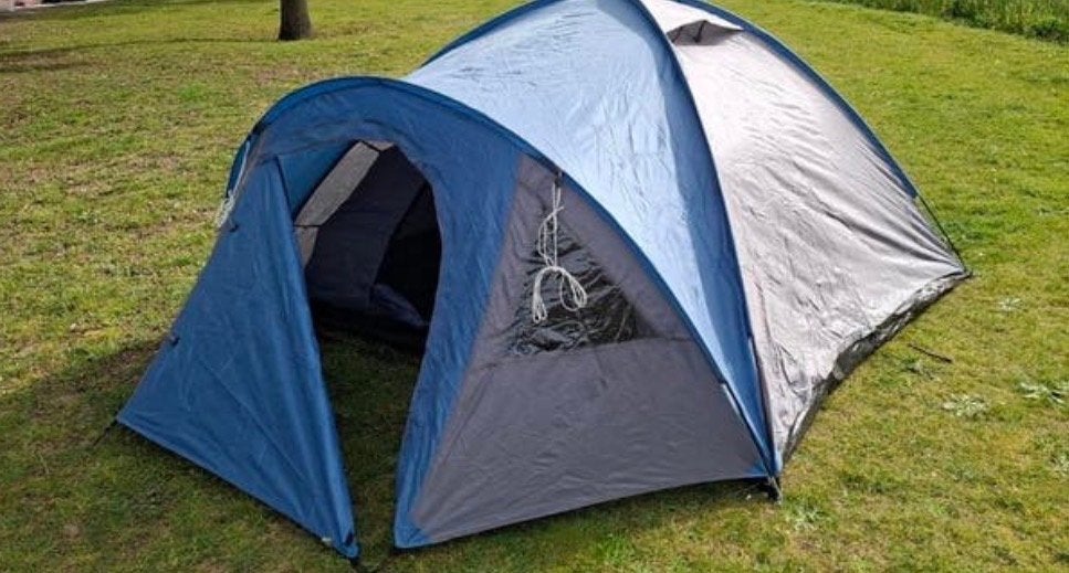 Campinglive 2-persoonstent - Ideaal voor festivals!, Ophalen, Gebruikt, Tot en met 2
