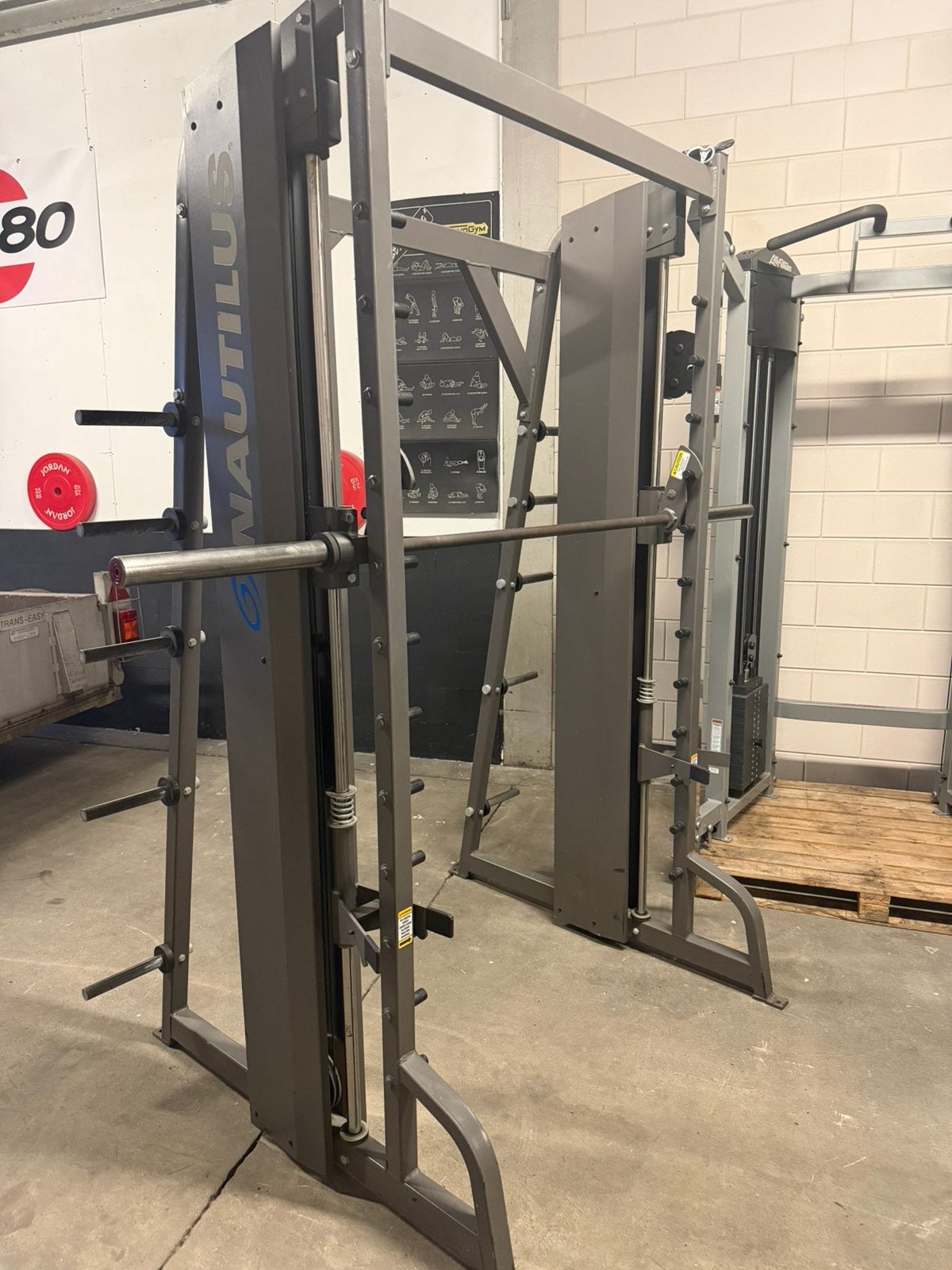 Nautilus smith machine met Ivanko barbell, Ophalen, Benen, Gebruikt, .