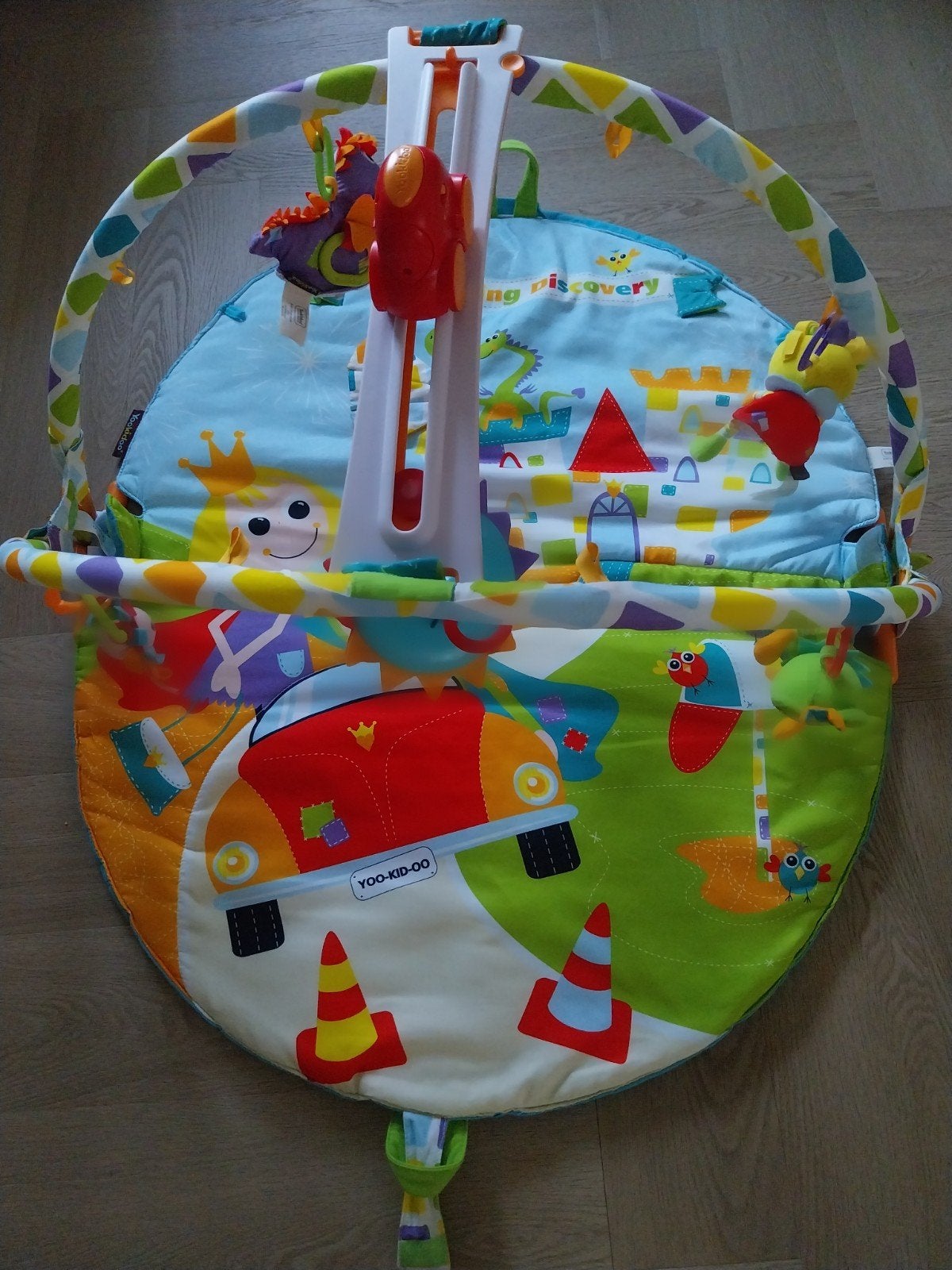 Yokidoo vrolijk speelkleed met veel aktiviteiten, topper!, Ophalen of Verzenden, Zo goed als nieuw